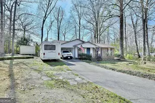 5258 Cunningham Dr, Columbus, GA 31909 - Photo 2
