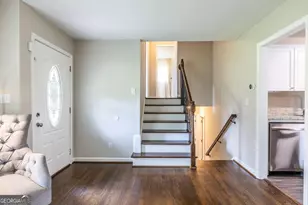 2439 Parkland Dr, Decatur, GA 30032 - Photo 10