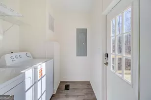 856 Walnut Dr, Monroe, GA 30655 - Photo 8