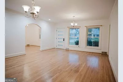 114 Stafford Avenue, Barnesville, GA 30204 - Photo 4