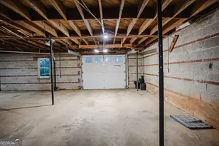 114 Stafford Ave, Barnesville, GA 30204 - Photo 38