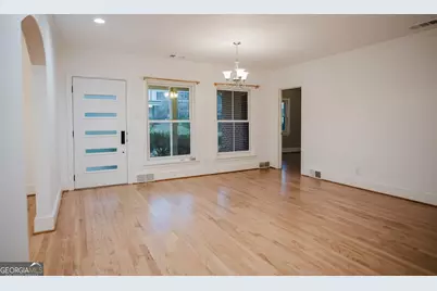 114 Stafford Avenue, Barnesville, GA 30204 - Photo 10