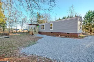 40 Spout Spgs Ct, Hartwell, GA 30643 - Photo 1