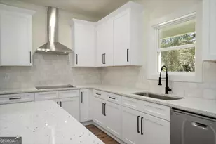 6134 Linwood Dr SE, Covington, GA 30014 - Photo 10