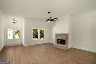 6134 Linwood Dr SE, Covington, GA 30014 - Photo 4