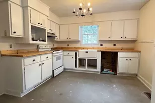 2581 Old Holton Rd, Macon, GA 31204 - Photo 2