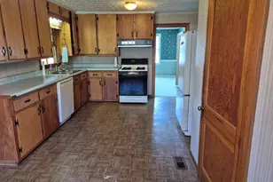 399 W Court St, Wrightsville, GA 31096 - Photo 10