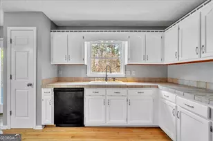 1570 Johnson Rd, Macon, GA 31220 - Photo 10