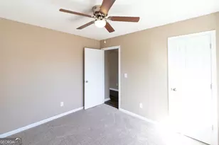 145 Kensington Cir, Warner Robins, GA 31093 - Photo 8