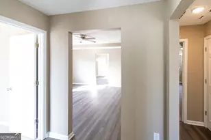 145 Kensington Cir, Warner Robins, GA 31093 - Photo 6