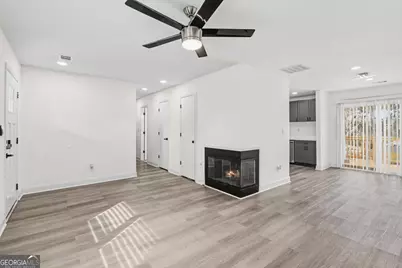 3475 Meadowlane Place SW, Atlanta, GA 30331 - Photo 10