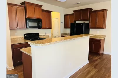 233 Bobbie Way, Woodstock, GA 30189 - Photo 4