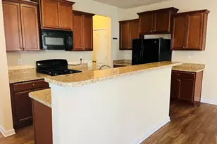 233 Bobbie Way, Woodstock, GA 30189 - Photo 4