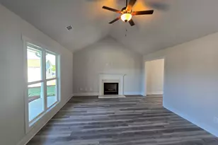 92 Armstrong Dr, Mansfield, GA 30055 - Photo 6