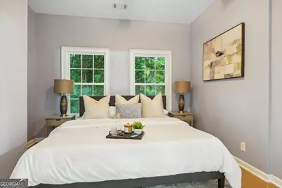 1382 Elizabeth Lane, East Point, GA 30344 - Photo 6