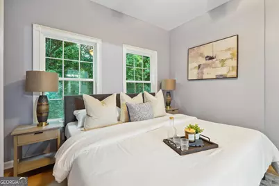 1382 Elizabeth Lane, East Point, GA 30344 - Photo 4