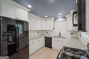 5160 W Chapel Hill Rd, Douglasville, GA 30135 - Photo 2