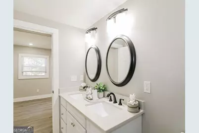 3667 Manhattan Drive, Decatur, GA 30034 - Photo 18