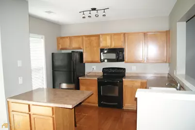 2754 Deerwood Lane, Atlanta, GA 30331 - Photo 6