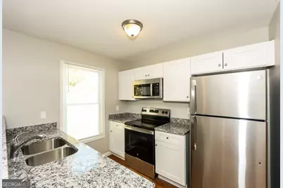1112 Smith Street, Atlanta, GA 30310 - Photo 4