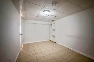 710 Allens Landing Dr, Lawrenceville, GA 30045 - Photo 10