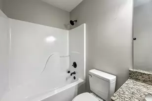 710 Allens Landing Dr, Lawrenceville, GA 30045 - Photo 18