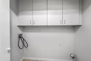 710 Allens Landing Dr, Lawrenceville, GA 30045 - Photo 8