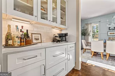 4250 Summit Drive, Marietta, GA 30068 - Photo 18