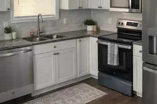 2721 Wolfe St, Brunswick, GA 31520 - Photo 12