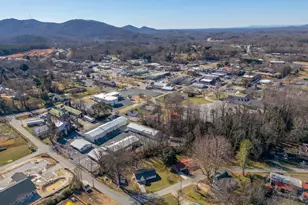 298 Faulkner St, Cleveland, GA 30528 - Photo 8