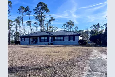 904 Chester Avenue N, Douglas, GA 31533 - Photo 1