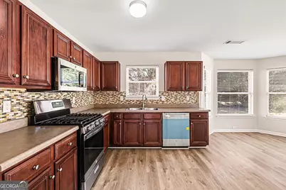 1020 Buckingham Terrace, Fairburn, GA 30213 - Photo 8