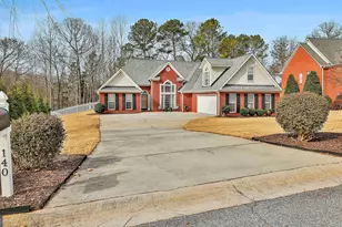 140 Wentworth Way, Newnan, GA 30265 - Photo 2
