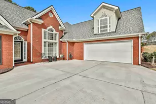 140 Wentworth Way, Newnan, GA 30265 - Photo 6