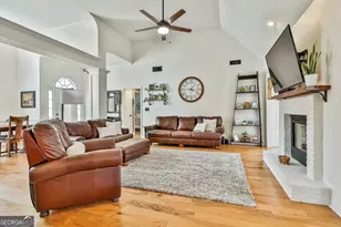 140 Wentworth Way, Newnan, GA 30265 - Photo 16