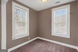 504 Calhoun St NW, Atlanta, GA 30318 - Photo 10