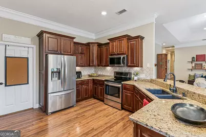 210 Sandpiper Road, Brunswick, GA 31523 - Photo 10