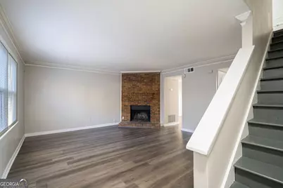 3027 Spruce Circle, Snellville, GA 30078 - Photo 4