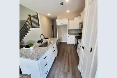 716 Riverside Estates, Lanett, AL 36863 - Photo 12