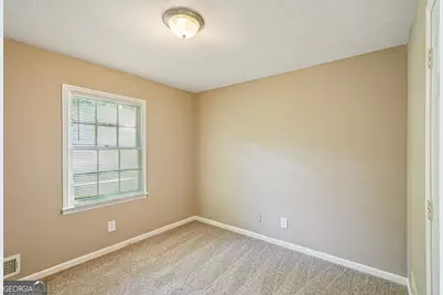 4496 Housworth Drive, Lithonia, GA 30038 - Photo 18