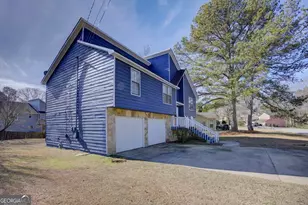 290 Lori Ln, Riverdale, GA 30296 - Photo 6