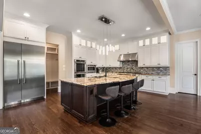 6552 Long Acres Drive, Sandy Springs, GA 30328 - Photo 16