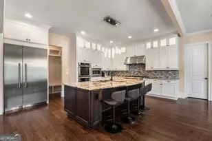 6552 Long Acres Dr, Sandy Springs, GA 30328 - Photo 16