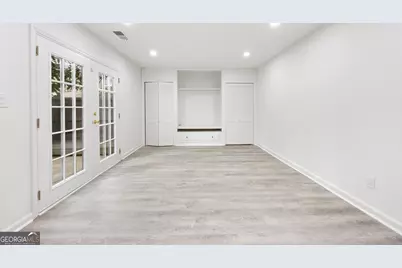 22 Ivy Parkway NE, Atlanta, GA 30342 - Photo 34