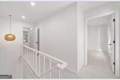 22 Ivy Parkway NE, Atlanta, GA 30342 - Photo 20