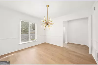 22 Ivy Parkway NE, Atlanta, GA 30342 - Photo 10