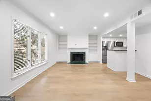 22 Ivy Pkwy NE, Atlanta, GA 30342 - Photo 4