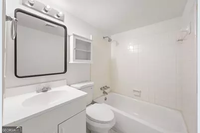 22 Ivy Parkway NE, Atlanta, GA 30342 - Photo 38