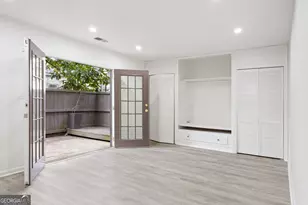 22 Ivy Pkwy NE, Atlanta, GA 30342 - Photo 36