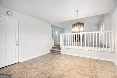 1169 Oaks Place, Stone Mountain, GA 30083 - Photo 14